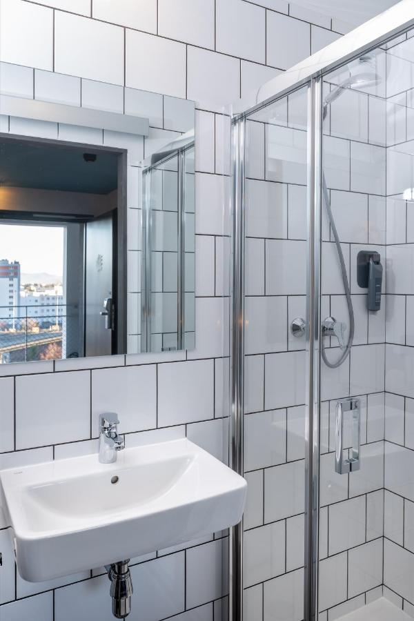 Eklo Clermont Ferrand Centre Gare Hotel Eksteriør billede
